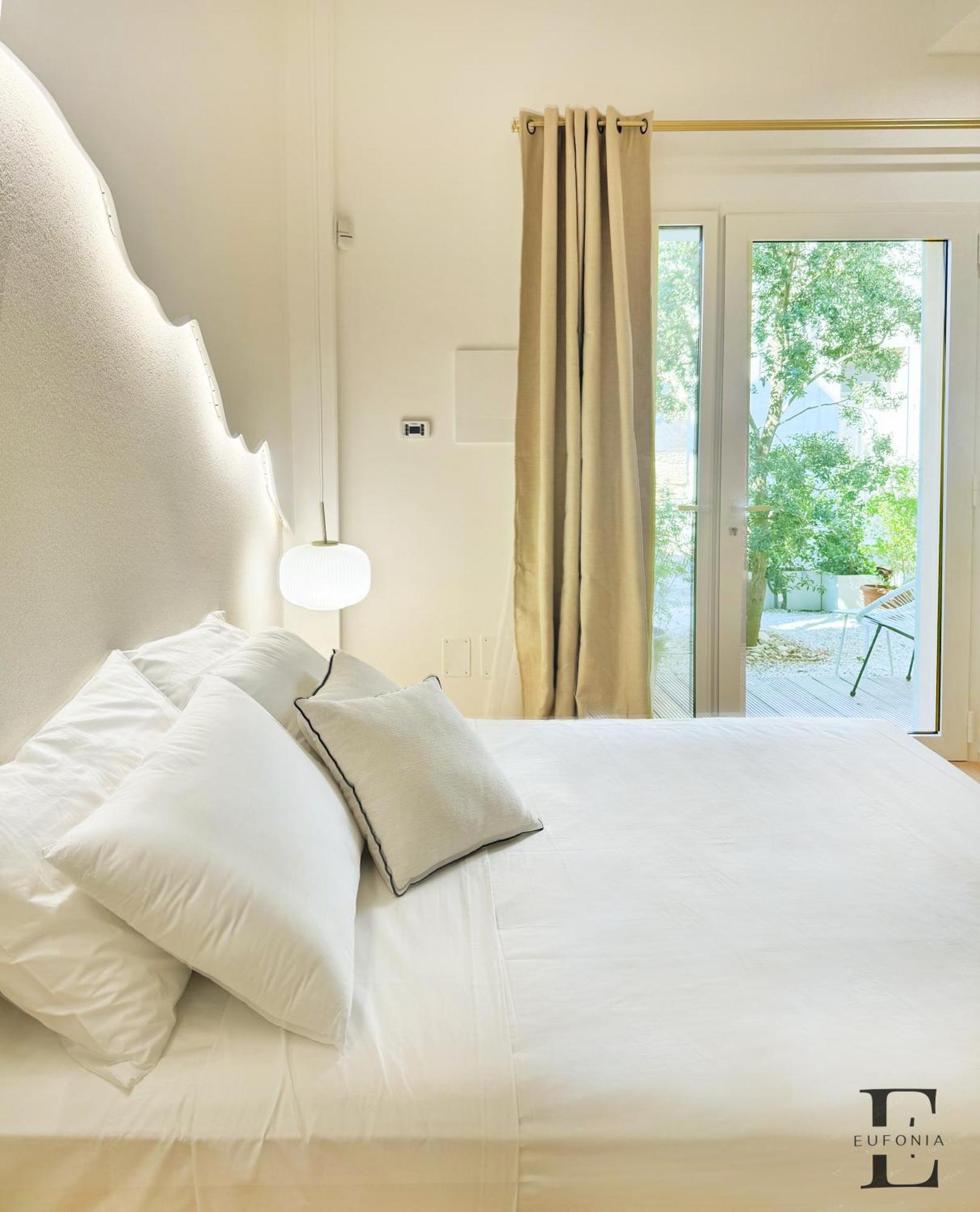Bed and Breakfast Eufonia Лечче Экстерьер фото